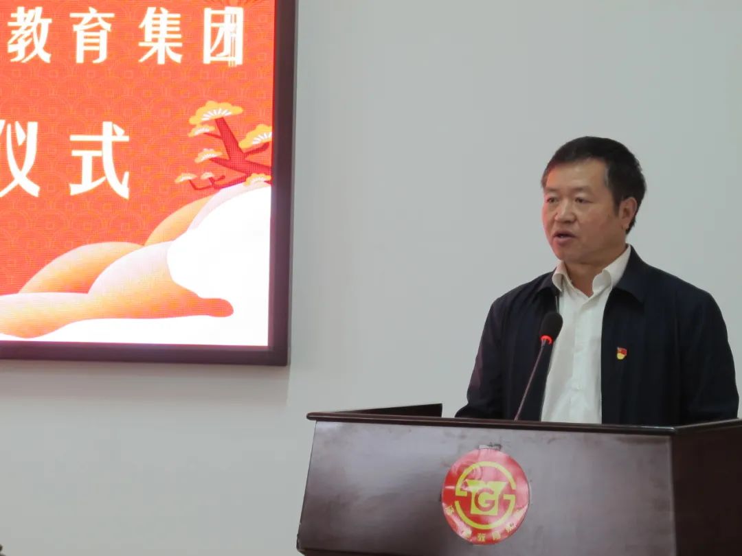 喜大普奔学校报道,喜大普奔公司