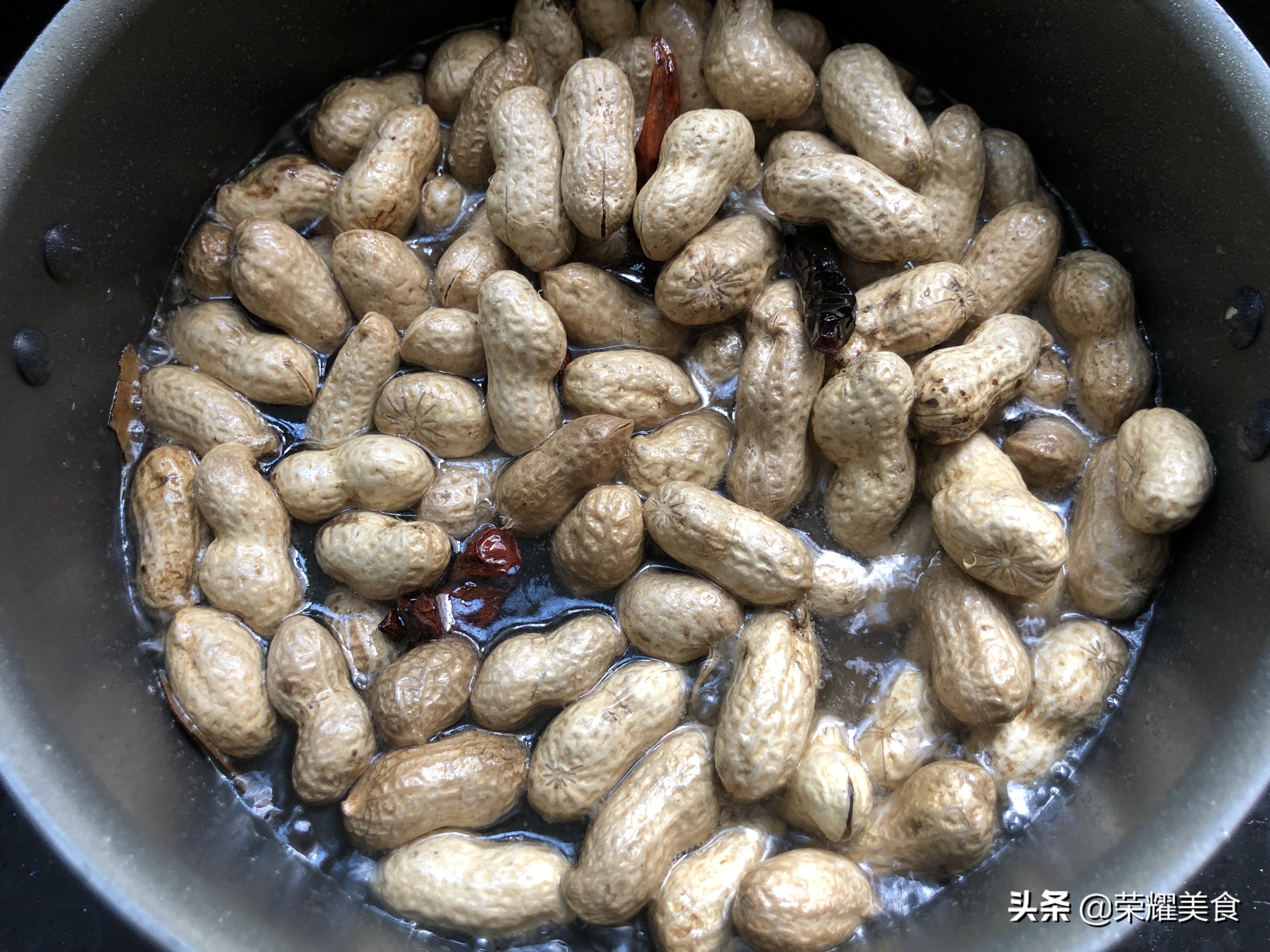 五香花生正确煮法,五香花生怎么煮没有香叶桂皮