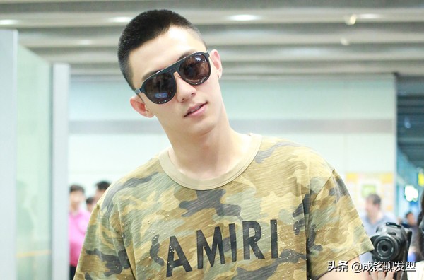 头发硬的男生适合什么发型帅气,头发多硬粗男生适合什么发型