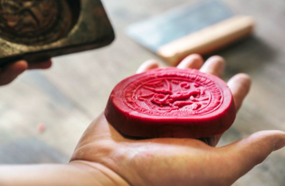 阿迪的鞋子可以换鞋面吗,阿迪可以换一只鞋子吗