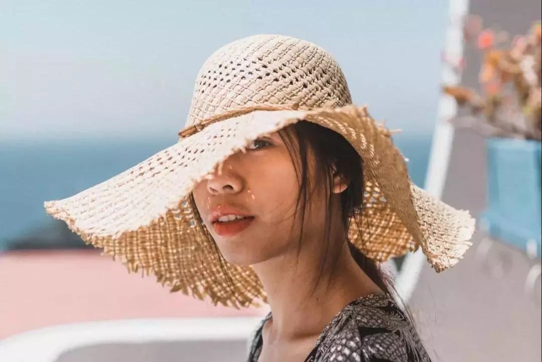 情侣离职旅行国家,情侣辞职骑摩托环游中国