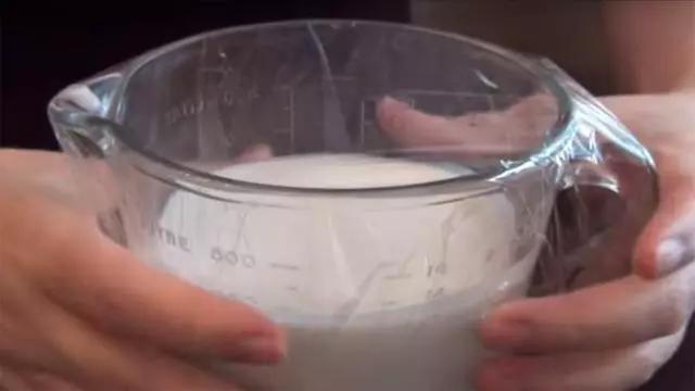 如何做米糕蒸出来的又软又糯,怎样做出又筋道又有嚼劲的米糕