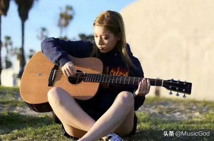 初学者买吉他怎么买,想买吉他都不知道该问些什么