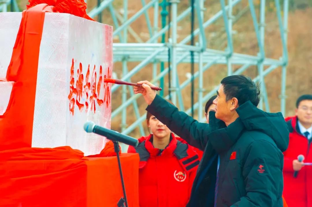 长春冰雪大世界和长春冰雪新天地,哈尔滨冰雪大世界长春冰雪新天地