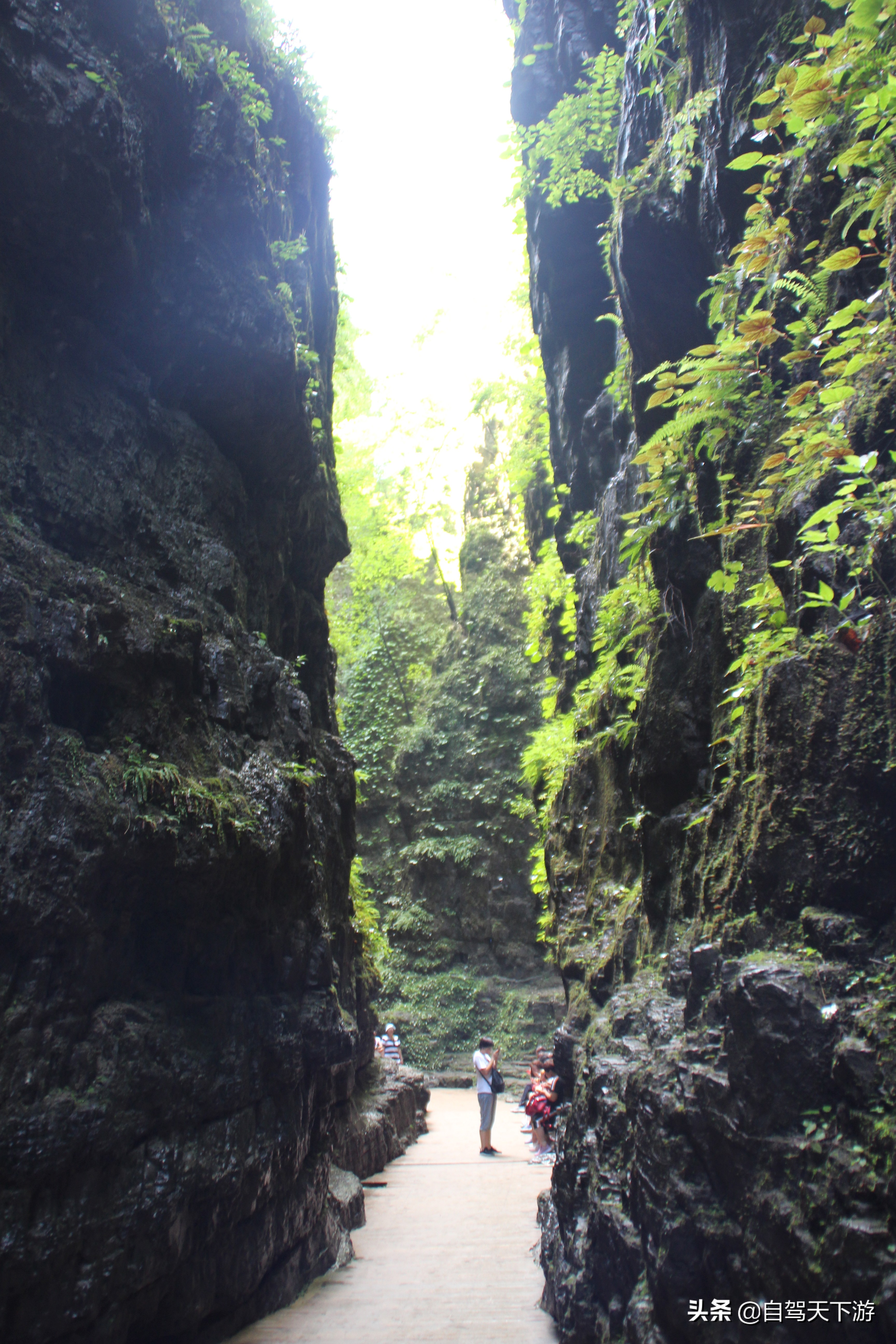 野三坡百里峡是什么样的,天下第一峡谷风景区