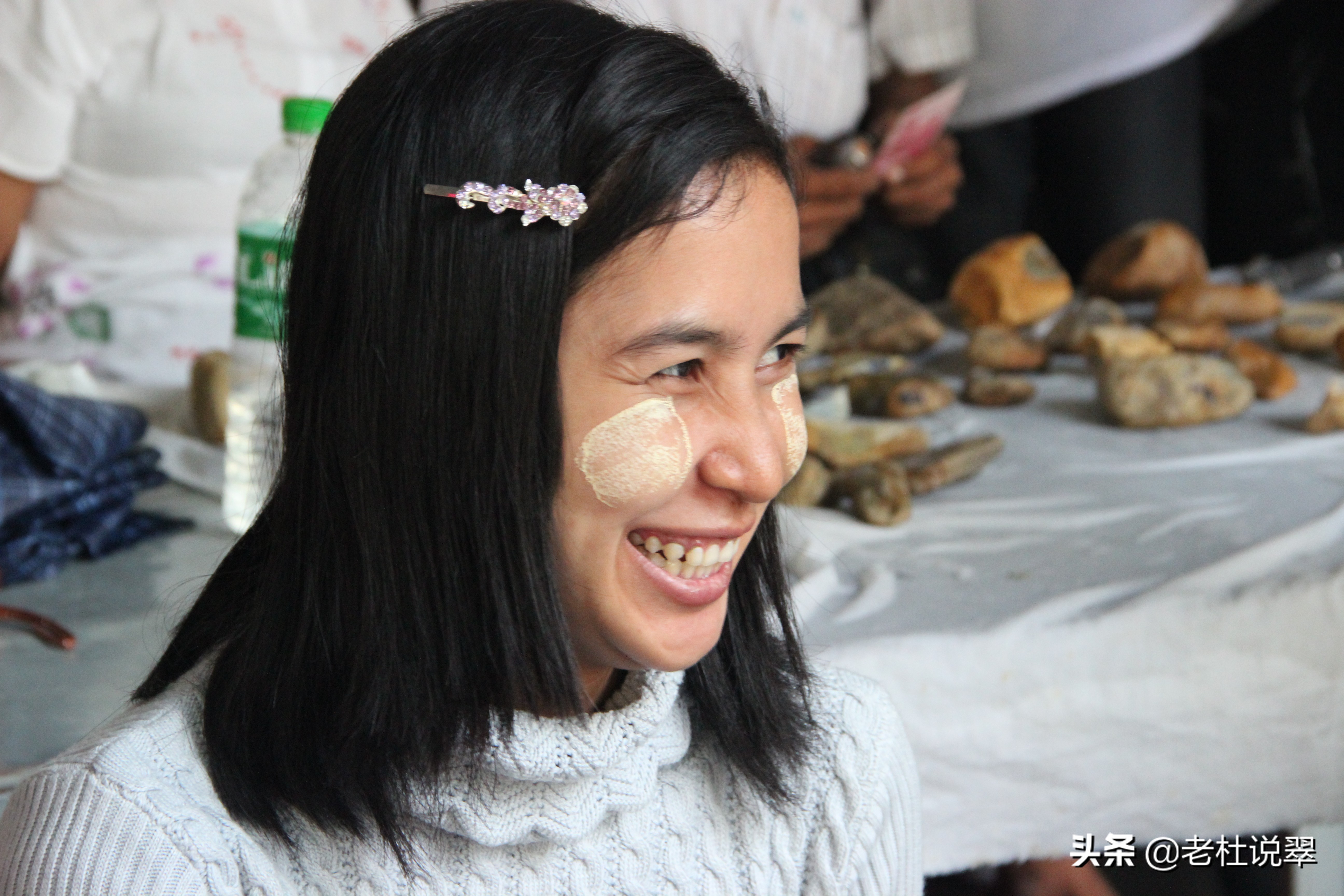 瑞丽翡翠市场最新消息,云南瑞丽翡翠市场有学徒