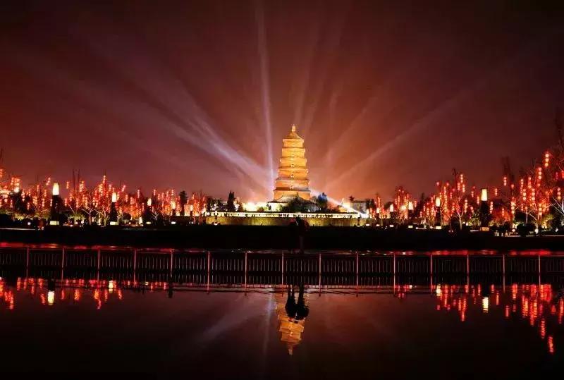 重庆旅游6天5晚团购价含往返机票,重庆出发1000元4天3晚的旅行