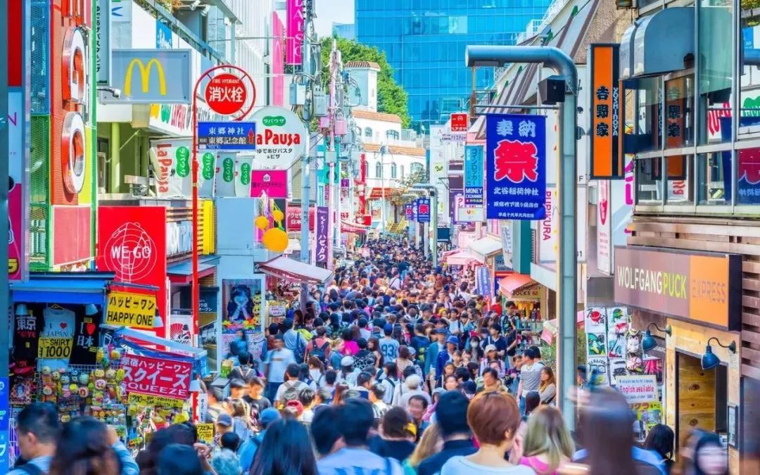 在日本的中国人,都靠什么赚钱?