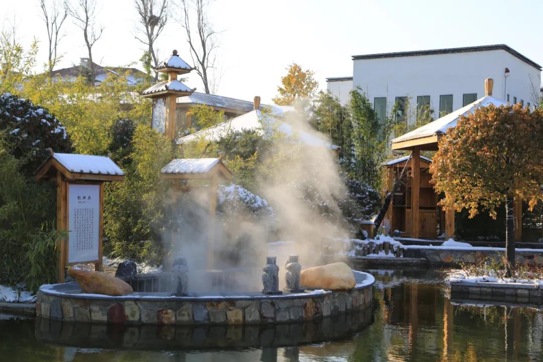 潍坊临朐揽翠湖泡温泉,临朐揽翠湖温泉攻略