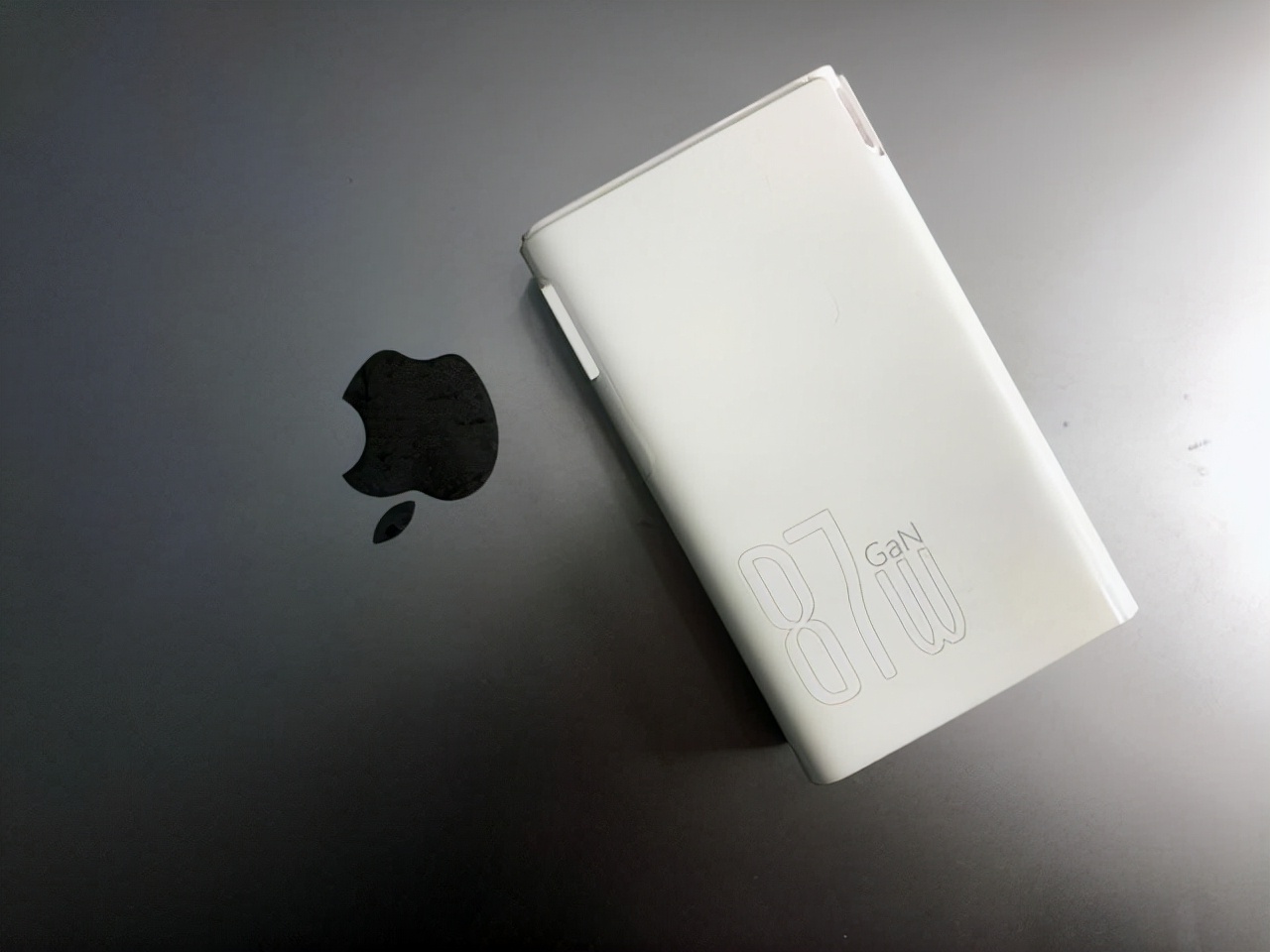 氮化镓充电宝二合一自带线,氮化镓充电器可以充充电宝么