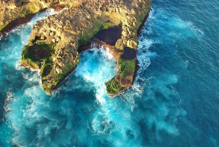 蓝梦岛恶魔的眼泪图片,巴厘岛蓝梦岛恶魔之眼要门票吗