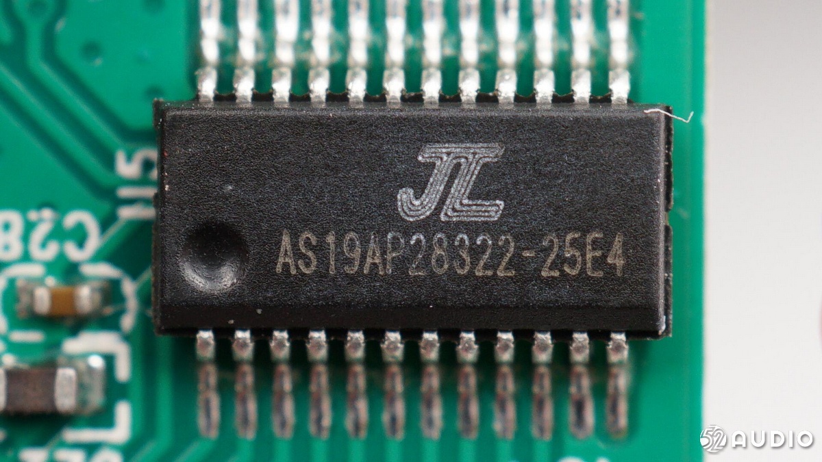 马歇尔EMBERTON蓝牙音箱拆解,便携ai蓝牙音箱拆解