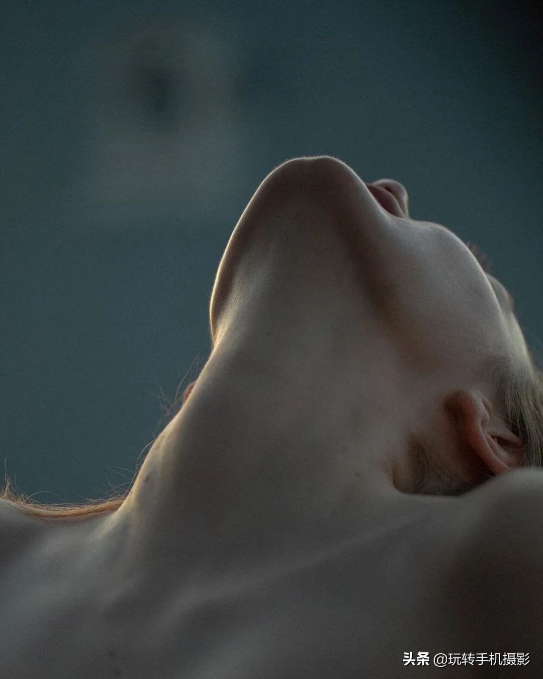 为什么有些人的照片很有质感,全身照片用什么拍出高级感