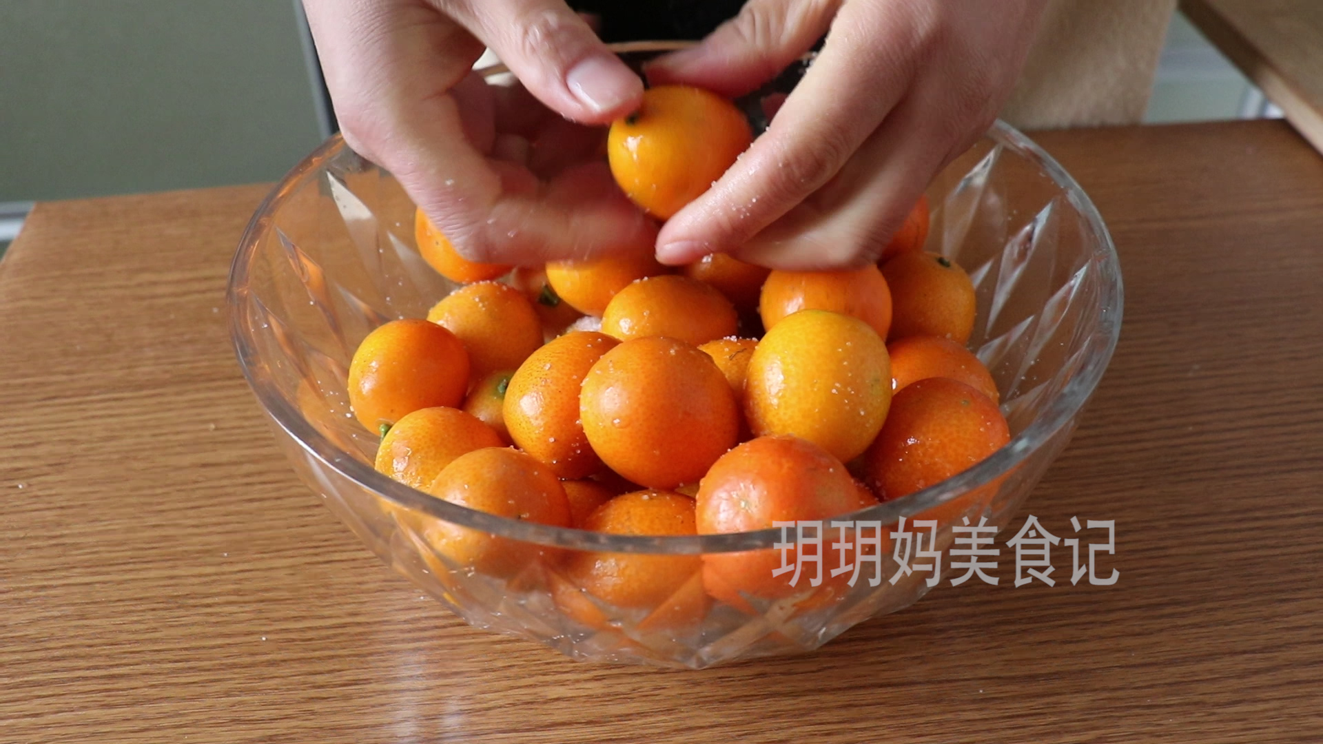 自熬金桔冰糖止咳膏,怎么煮金桔膏治咳嗽