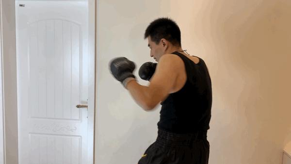 拳击技巧教学攻守,拳击训练协调小技巧