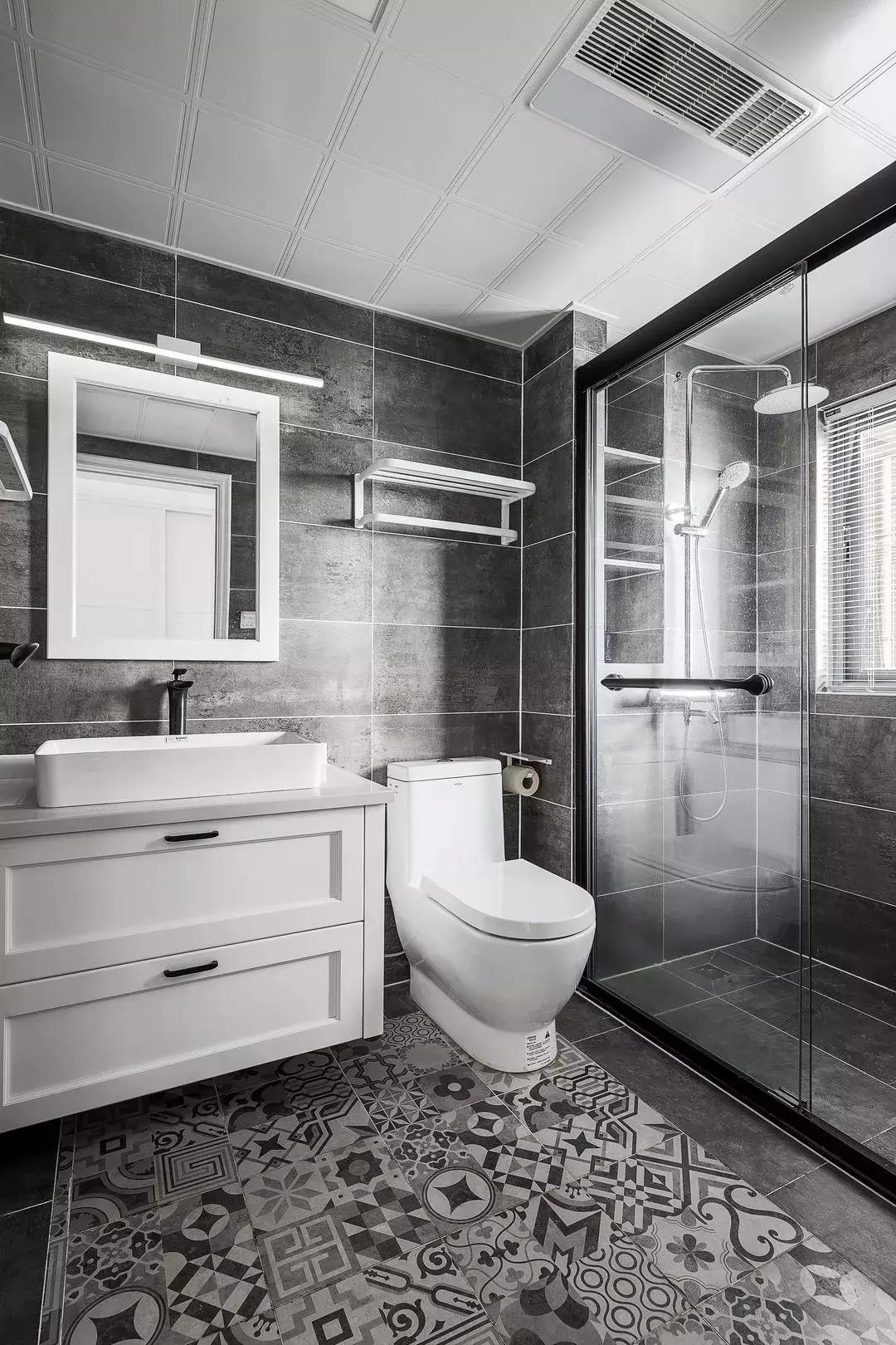 厨卫吊顶用大铝板还是小铝板好,厨卫吊顶用水泥板还是防水石膏板