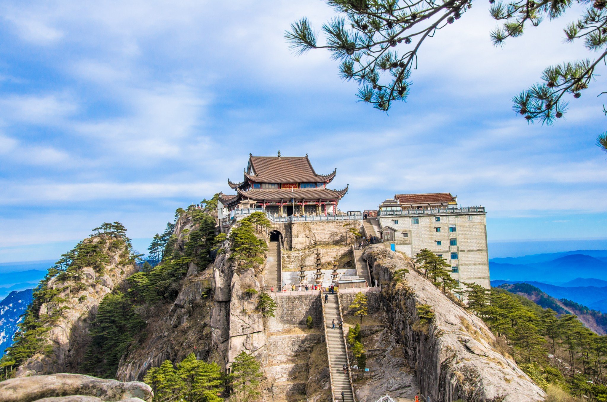 “东南第一山”九华山，丝毫不亚于安徽黄山，很多人却不知道在哪