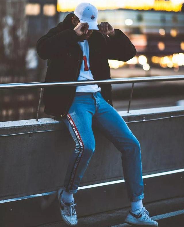 微喇叭牛仔裤适合腿粗的人穿吗,腿粗适合穿紧身牛仔裤吗