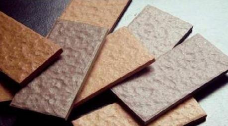 家里铺什么瓷砖好用又便宜怎么选,抛釉砖和通体砖哪个好瓷砖怎么选