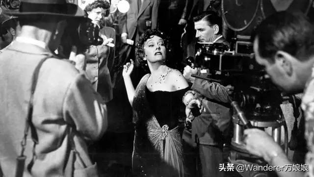 22部电影中值得铭记的那些美句 (10部高分电影经典语录短句)