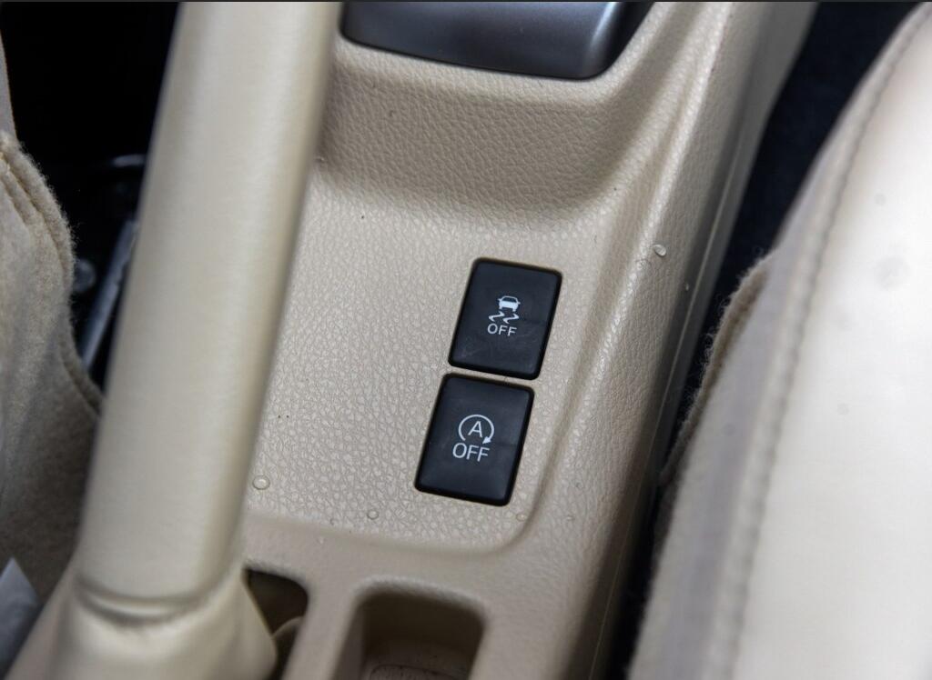 威驰两厢和飞度哪个好,飞度两厢威驰三厢