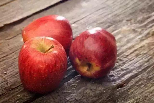 产妇坐月子期间如何正确吃水果,产后妈妈能吃牛肉吗