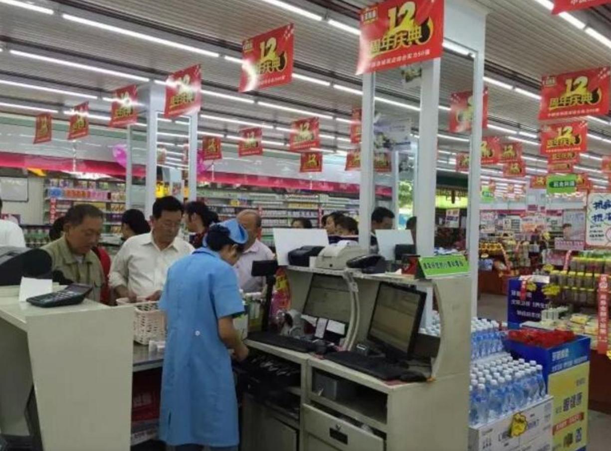 开一个药店大概多久能回本,为什么药店很少人进去卖不倒闭