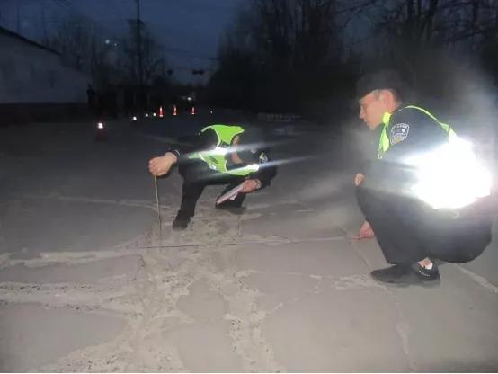 好心人竟是肇事者监控还原真相,寻找目击者谁录下了肇事全过程