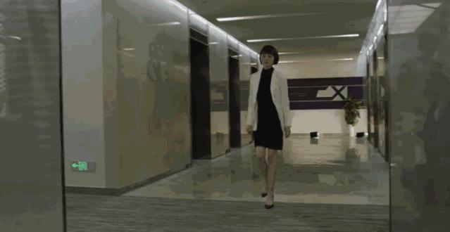 通勤怎么穿才好看,春季通勤怎么穿气质出众呢