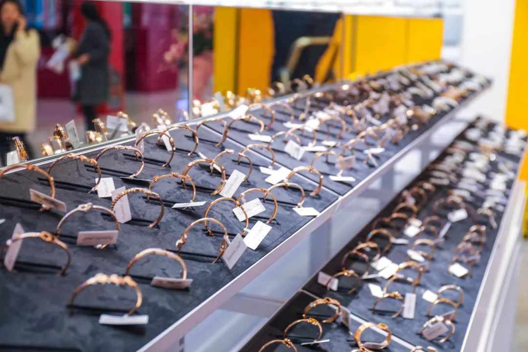 火爆全国的800㎡＋网红生活馆空降天津！居然隐藏了这么多秘密