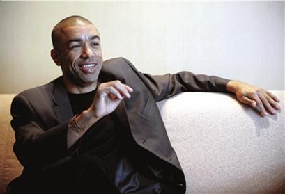 美国总统奥巴马同父异母的弟弟,奥巴马他弟弟哪年来中国