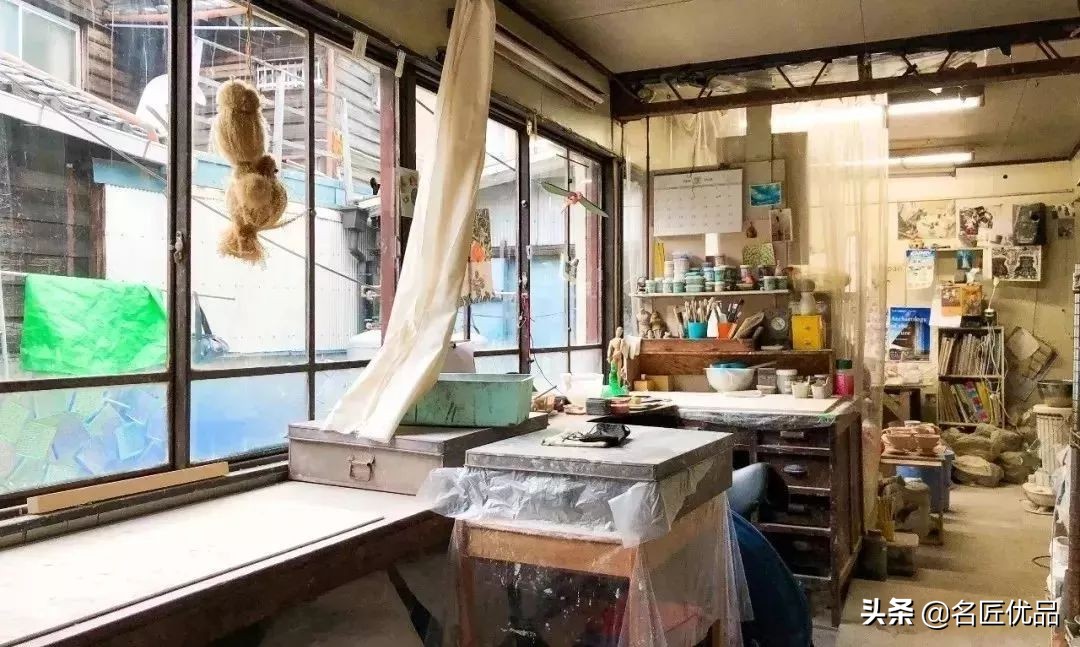 想不想开?这个贴着小胡子的女生,做出全世界最可爱的汽车