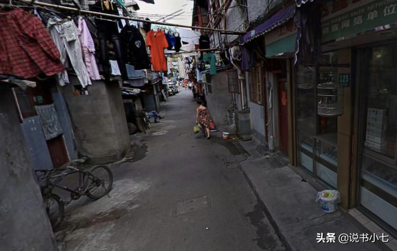 大自鸣钟改了又改,朋友,你是不是还在想那里卖碟片的苏北阿姨