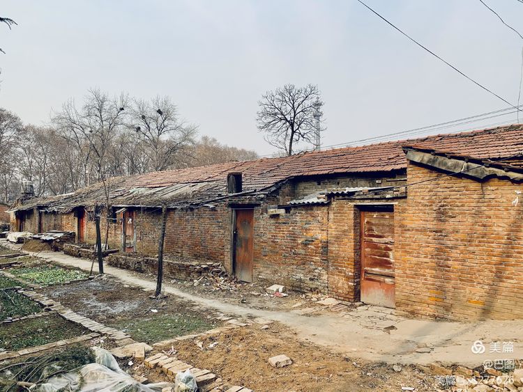 新安老家怀旧行，洛玻砂岩矿成为历史，洛阳水泥厂辉煌不再