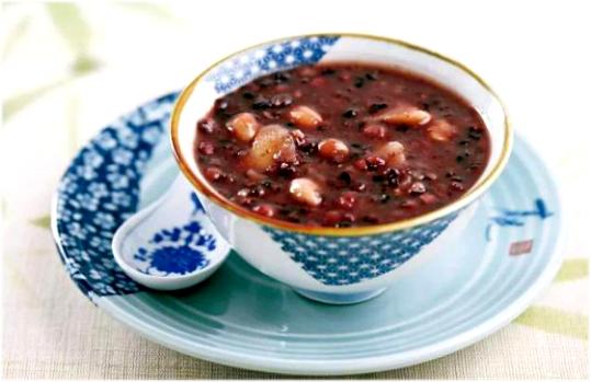 舌尖上的腊八节：腊八粥巧配料，过节控糖两不误