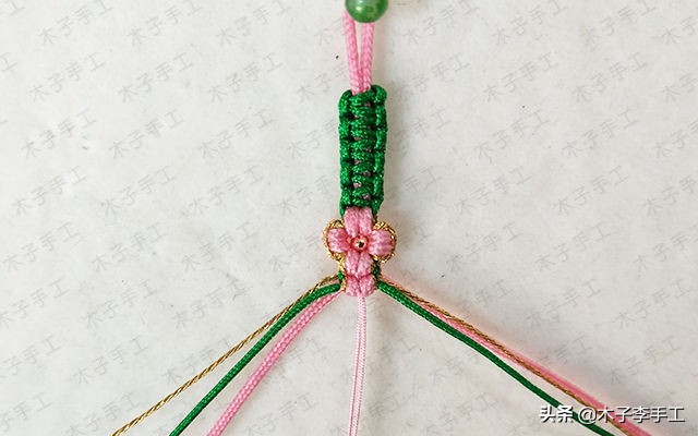 桃花手链编法最简单不用毛线编,手工编织手链桃花编法