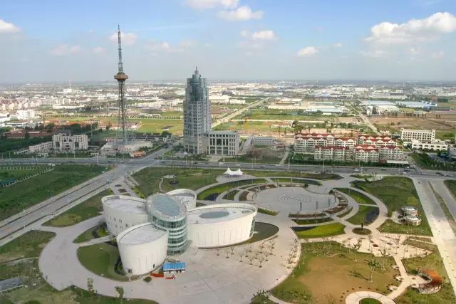 上海市最低工资标准2024最新,2005年至2020年上海最低工资