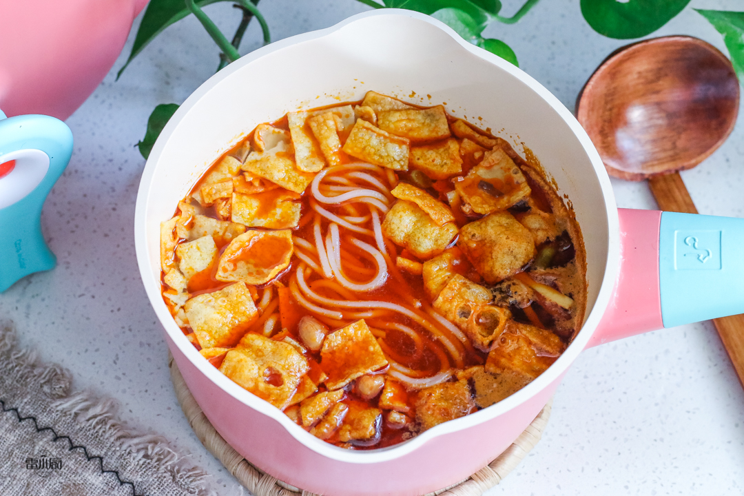 怎么样煮螺蛳粉更好吃呢,煮螺蛳粉的重要步骤