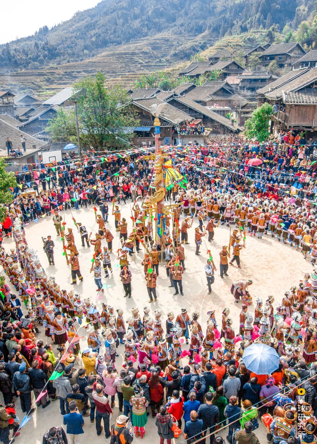 广西柳州除了螺蛳粉还有什么特产,广西柳州螺蛳粉视频