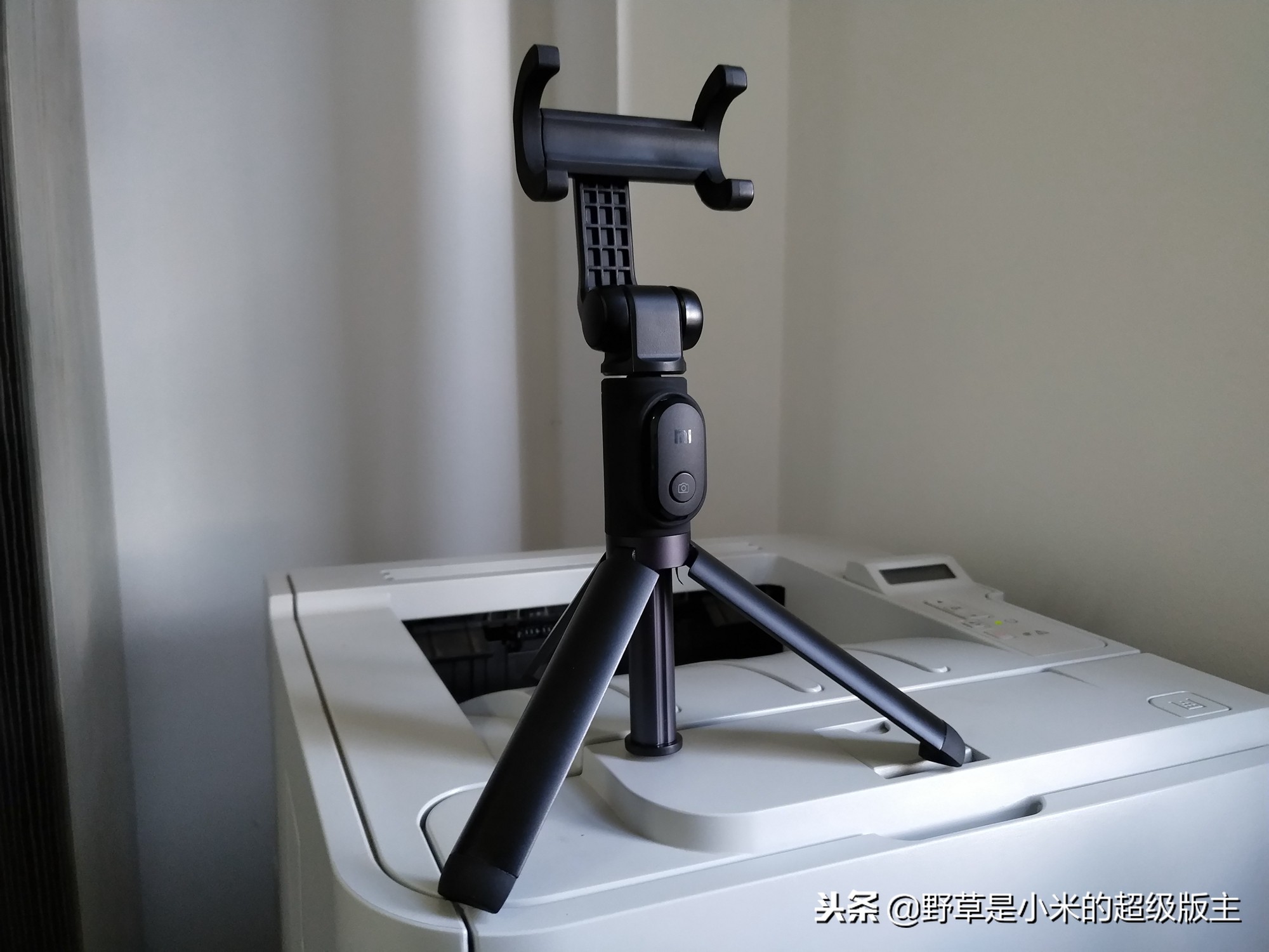 小米手机支架式自拍杆,全网最火自拍杆神器小米