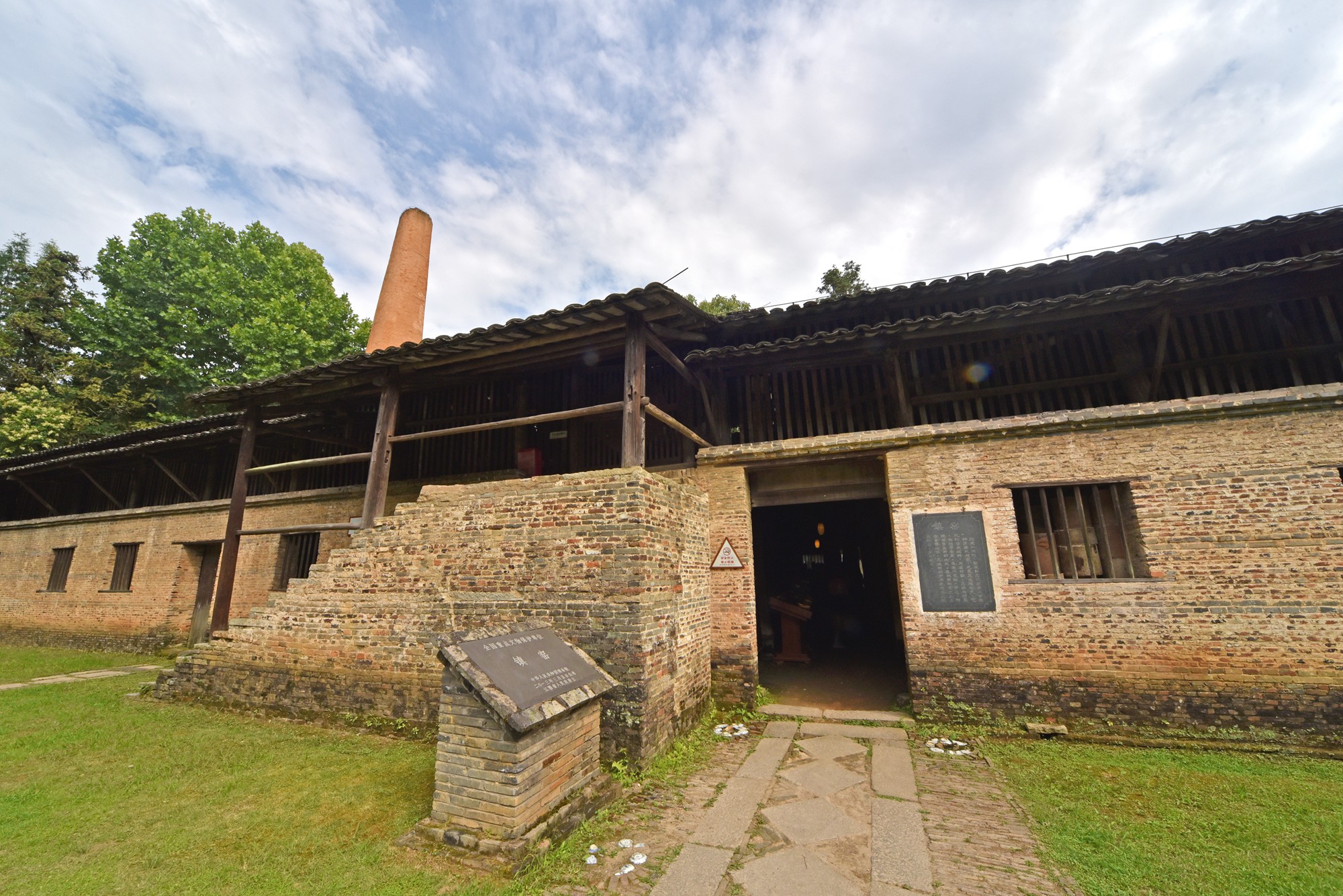 景德镇近代瓷器发展,千年瓷都景德镇有哪些瓷器