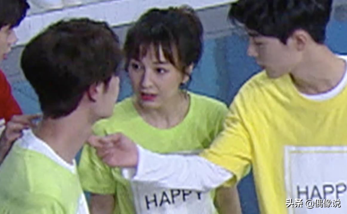 快乐大本营王一博告诉肖战答案,肖战跟王一博快乐大本营花絮