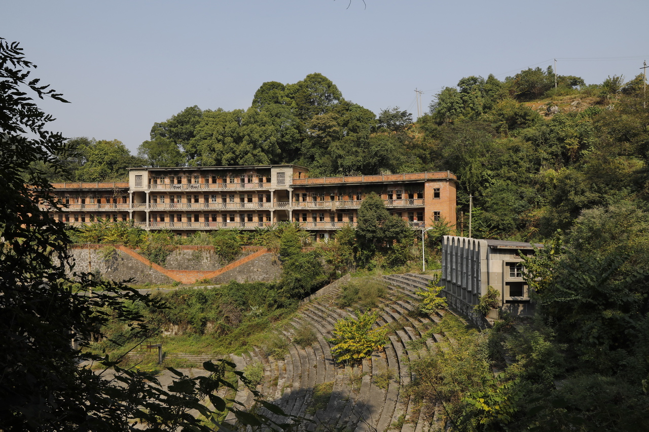 三线系列之13：国营二三八厂，国营湖北华中精密仪器厂