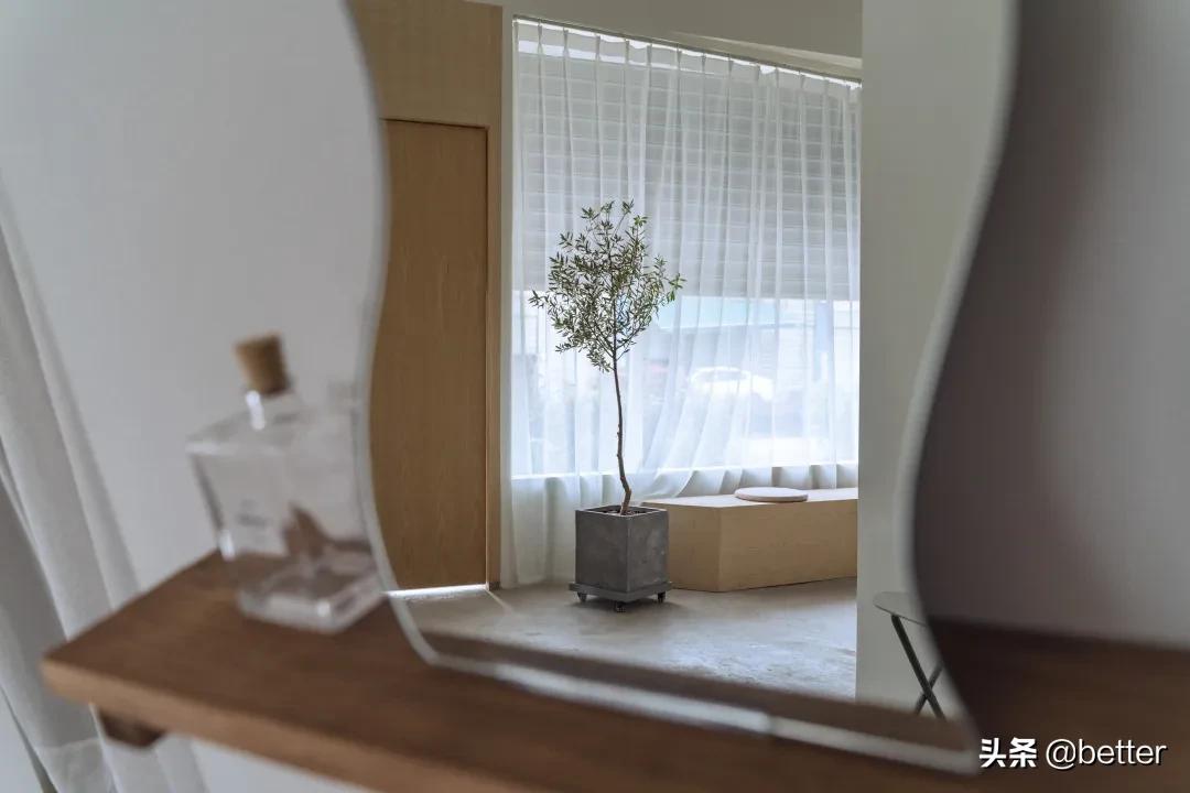 为了发条九宫格朋友圈，我花了330块钱还差点逼疯一个摄影师