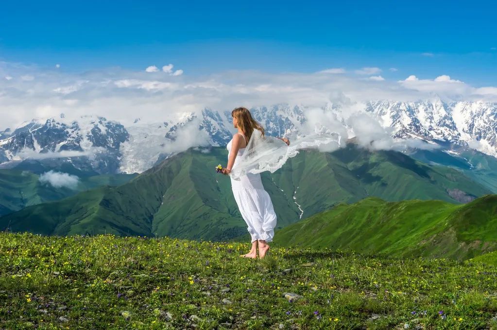全球第一个恢复的城市是哪个城市,全球首个恢复旅游的国家