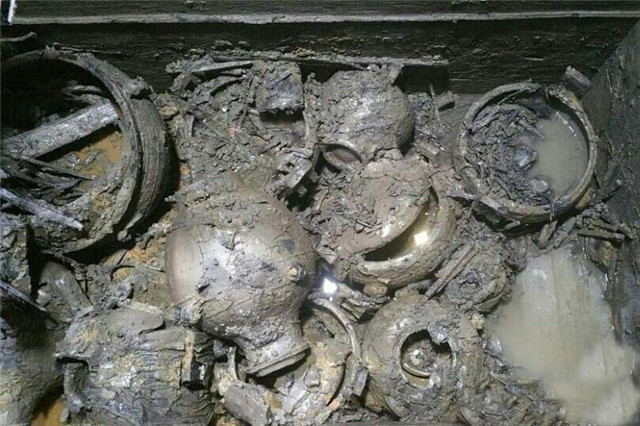 河南古墓挖出一锅牛肉汤带着骨头,2017信阳楚国大墓挖掘