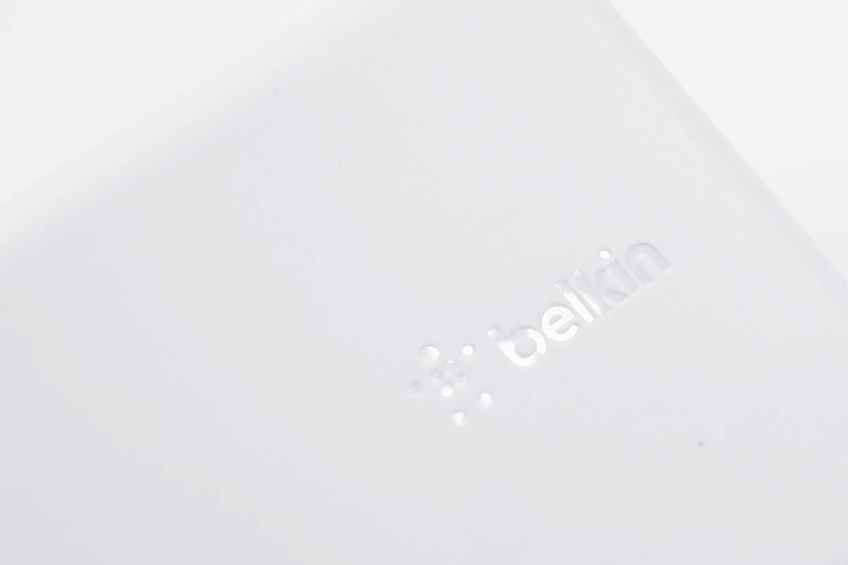 贝尔金磁吸充电宝二代拆解,贝尔金2018无线充电宝测评