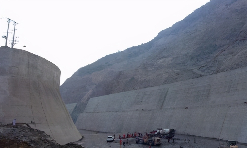 三峡大坝有多少兵力保护,三峡大坝有军事力量保护吗