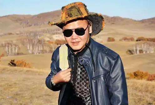 农村小伙创业做店铺装修,年赚30万卖装修的生意