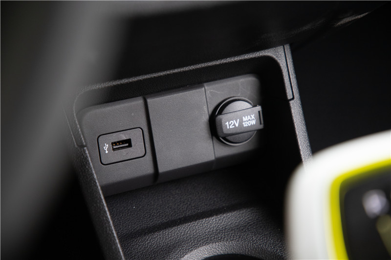 奔奔e-star多少钱值得买,长安奔奔e-star4.98万值得入手吗